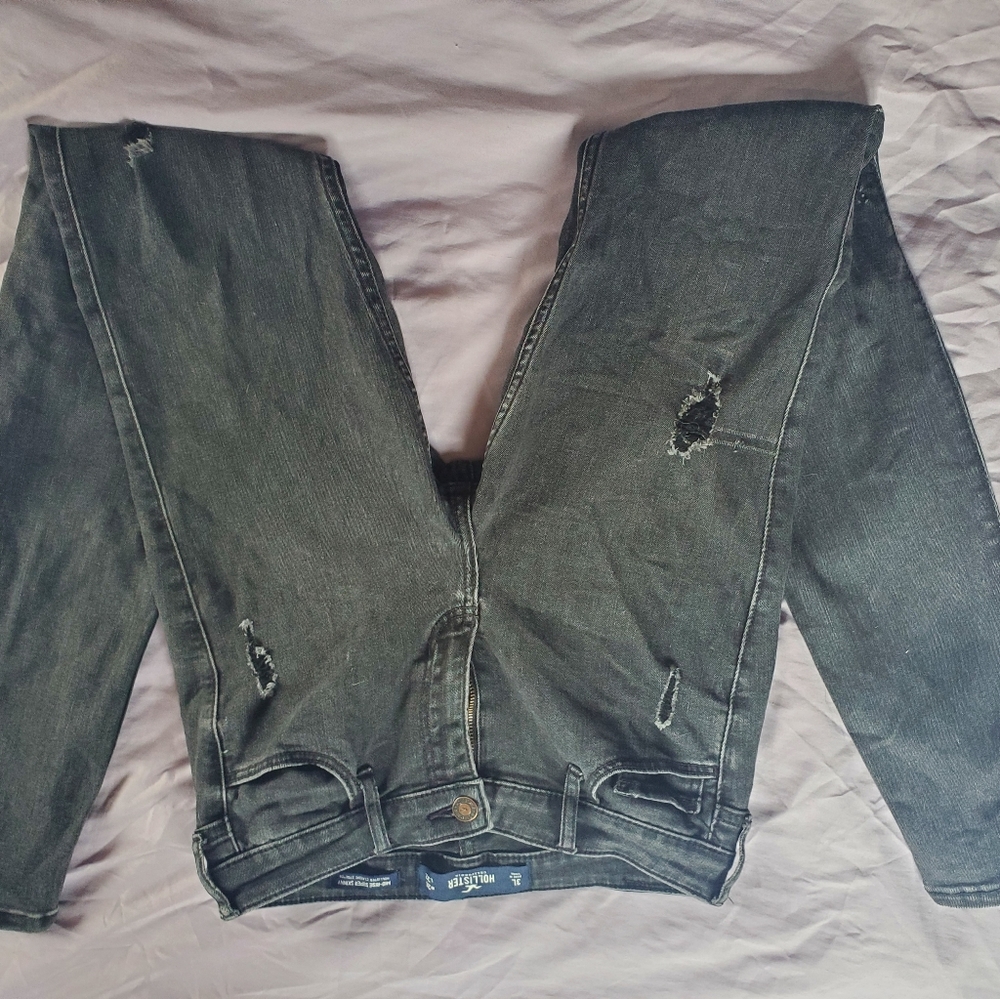 Hollister high-waisted skinny jeans